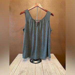 Chic Sleeveless Green Tank Top
